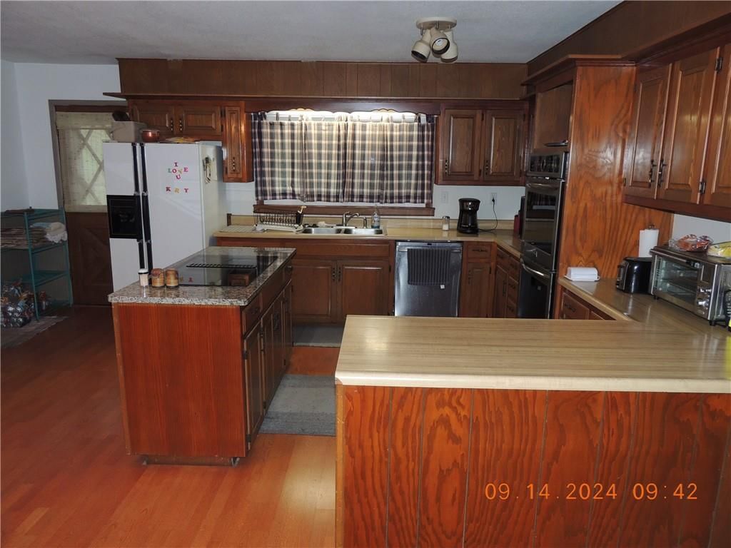 1611 S 88th Street — photo 18