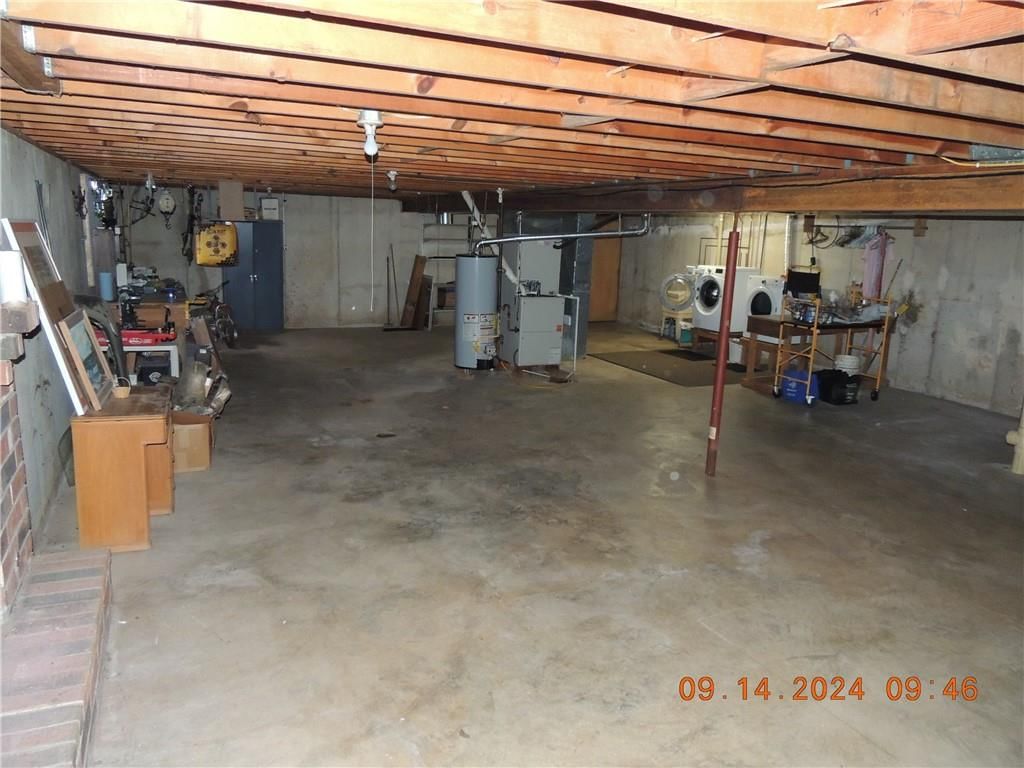 1611 S 88th Street — photo 39