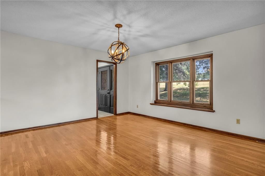 1105 Flicker Avenue — photo 12