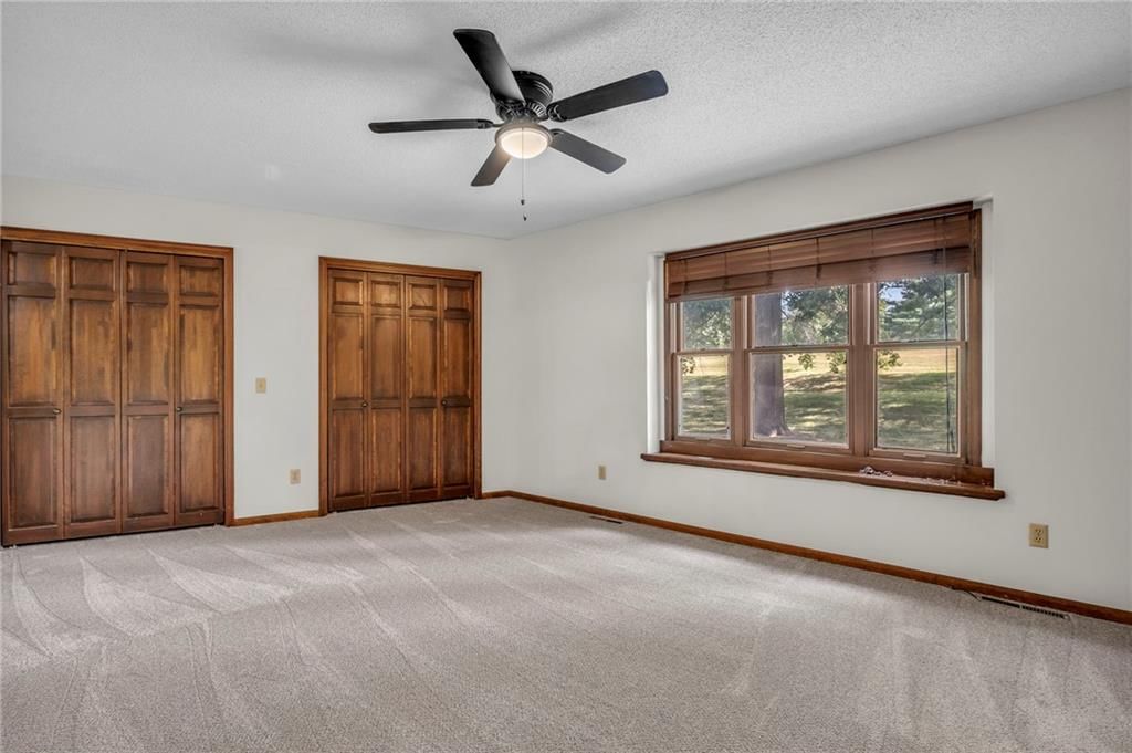 1105 Flicker Avenue — photo 32