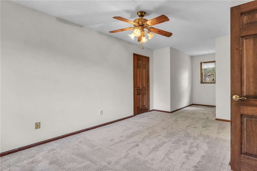 1105 Flicker Avenue — photo 45