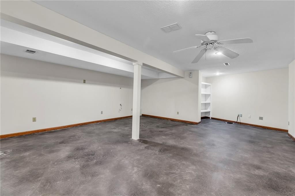 1105 Flicker Avenue — photo 48