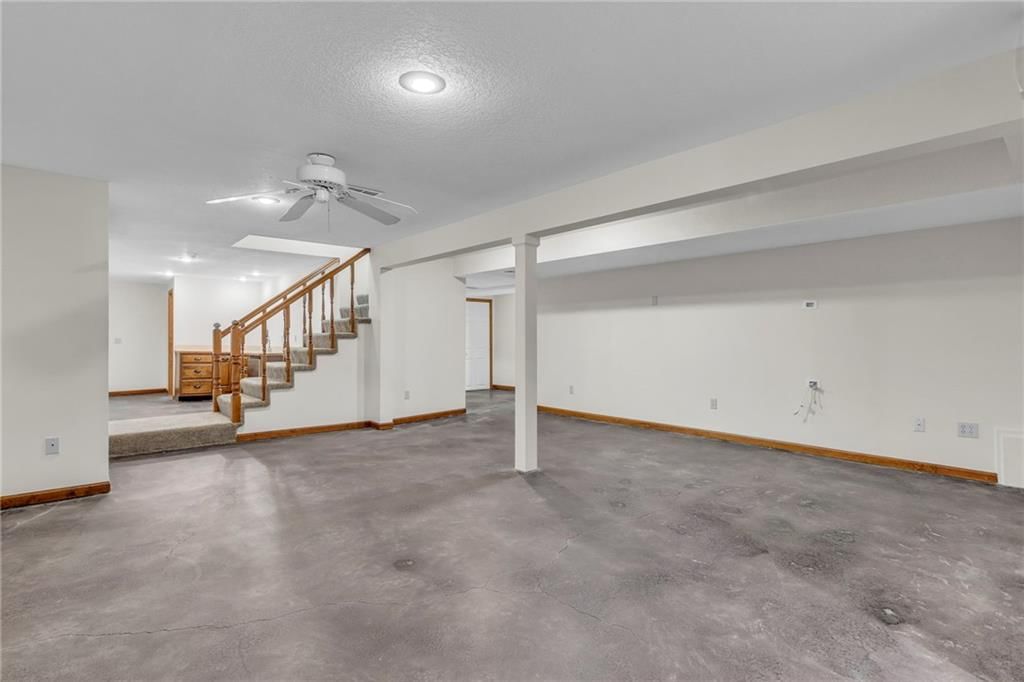 1105 Flicker Avenue — photo 49