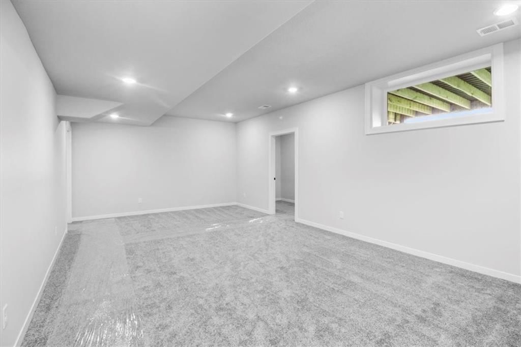 4108 SE Adams Drive — photo 37