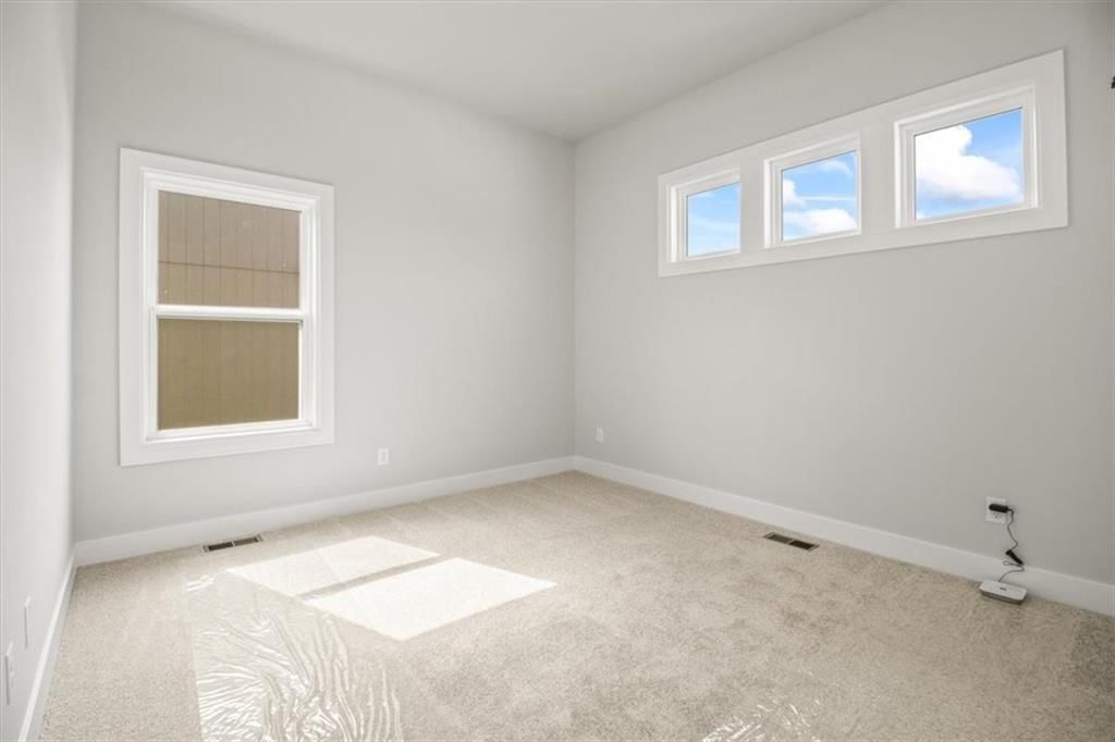 4104 SE Adams Drive — photo 5