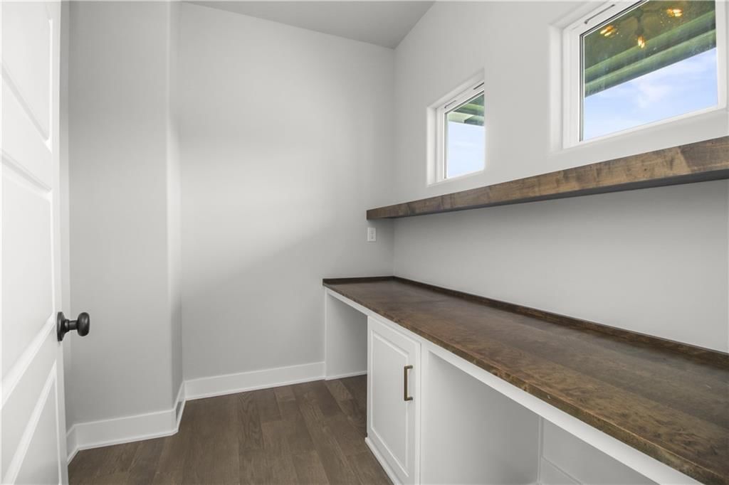 3912 SE Adams Drive — photo 4