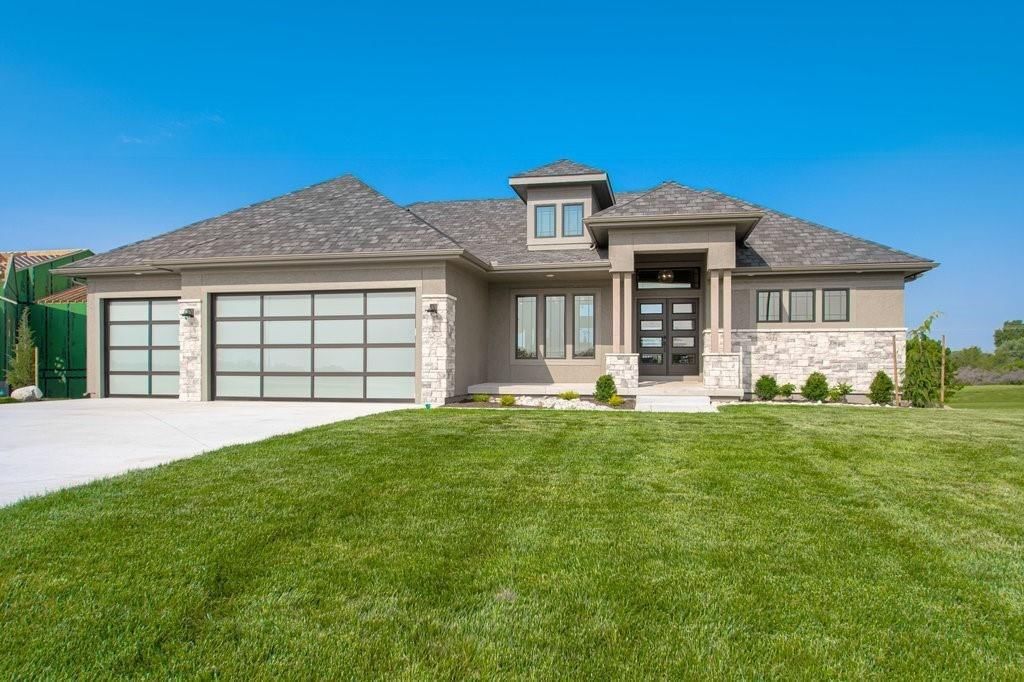 4868 NW Vicolo Dellamore Way — photo 1