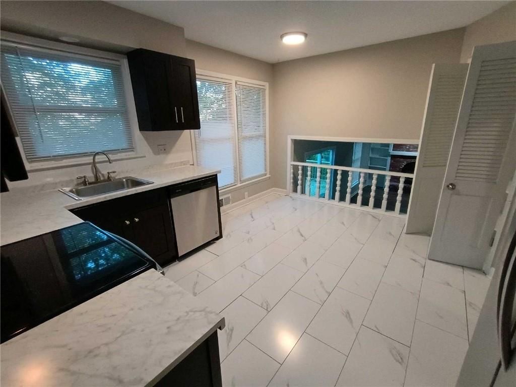 4506 NW 83rd Street — photo 9