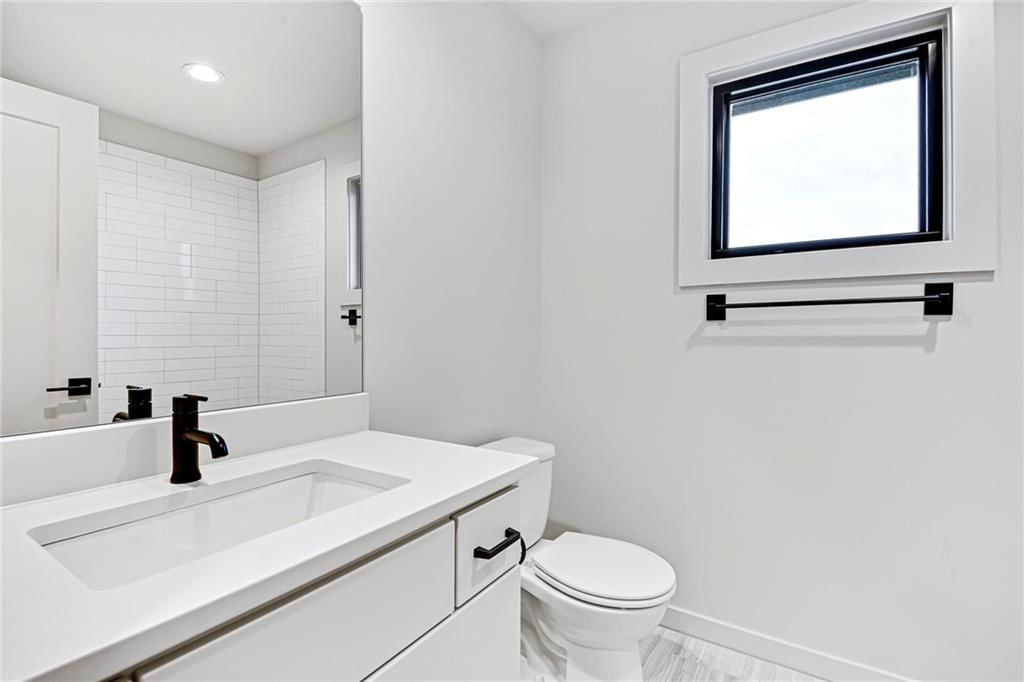 Photo 37 of 42 - 9915 Brockway Street