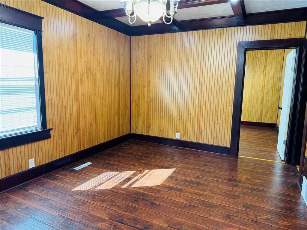 1024 Elmwood Avenue — photo 2
