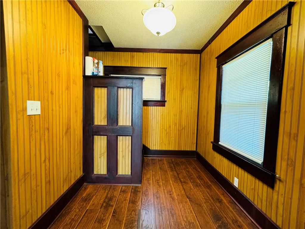 1024 Elmwood Avenue — photo 8