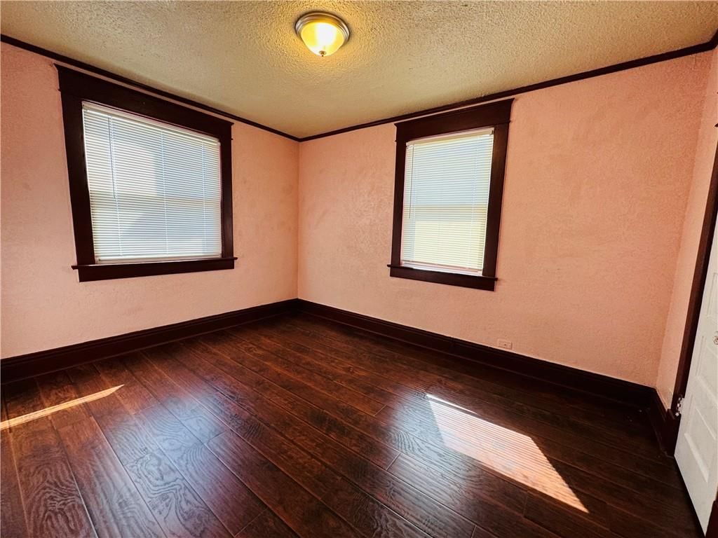 1024 Elmwood Avenue — photo 11