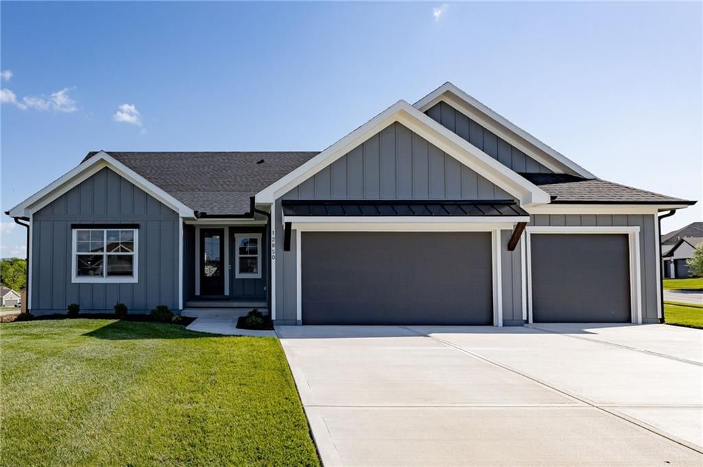 12850 N Arbor Way, Platte City, MO