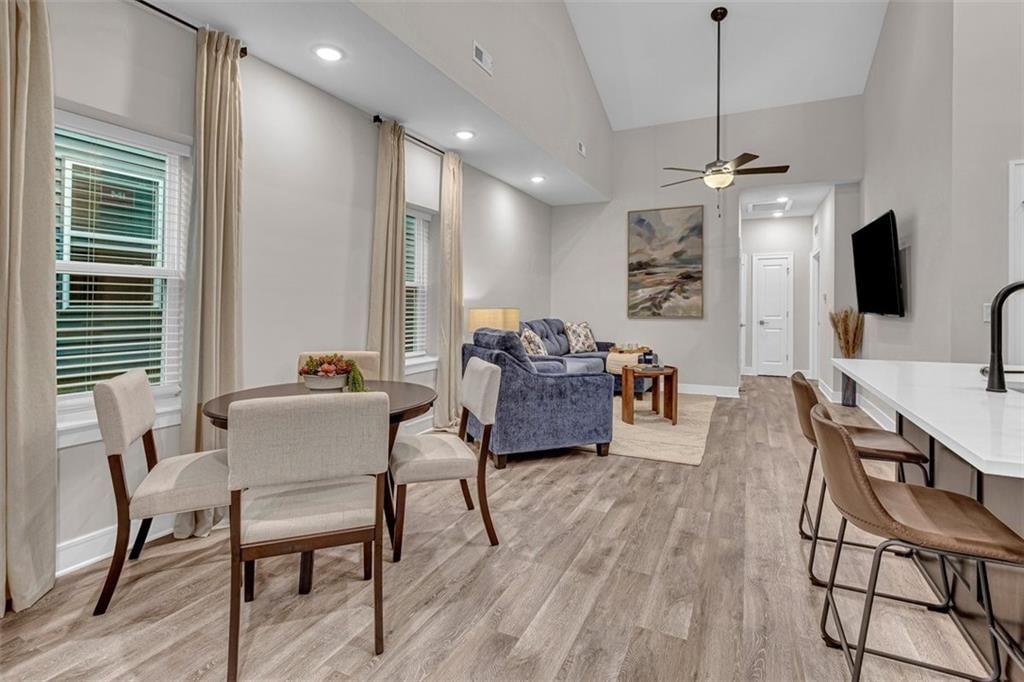 5826 Hunter Court — photo 8