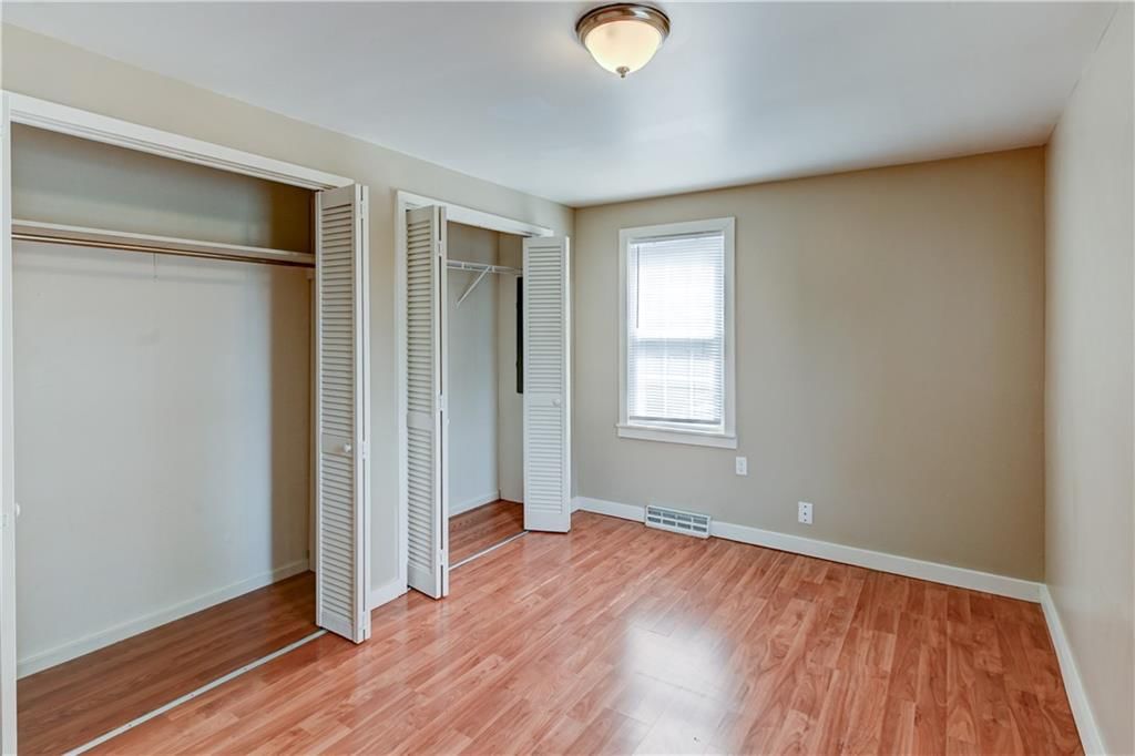 Photo 21 of 41 - 7821 Elm Avenue