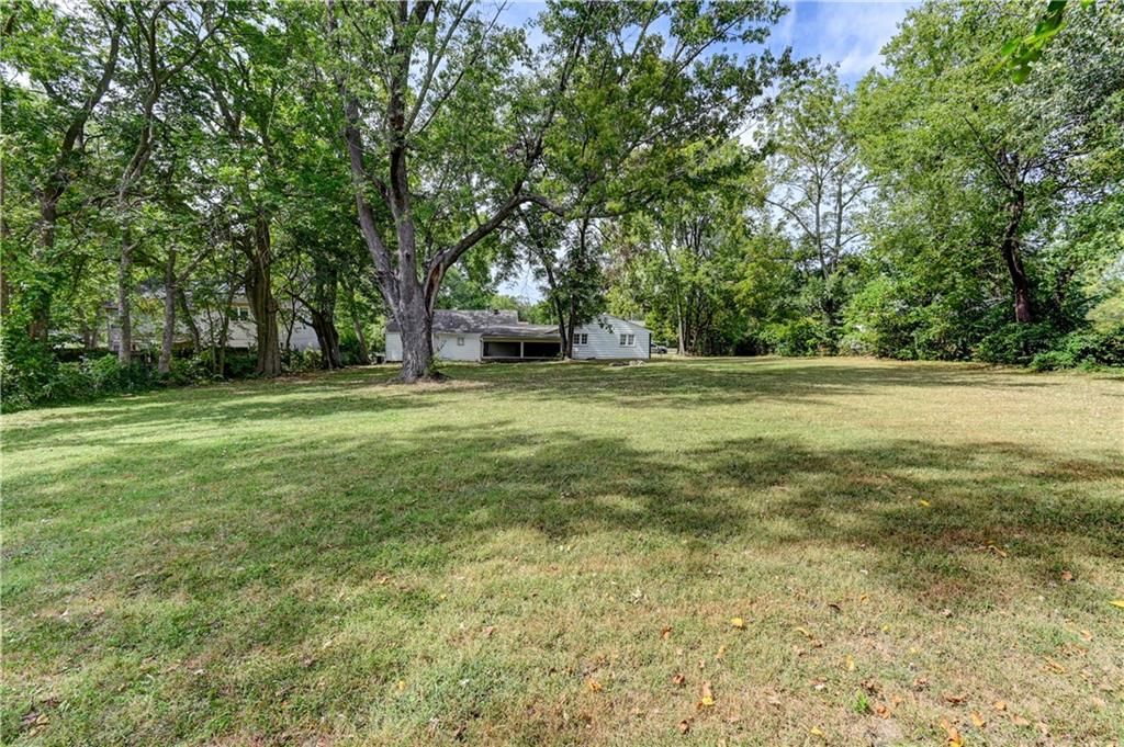 Photo 34 of 41 - 7821 Elm Avenue