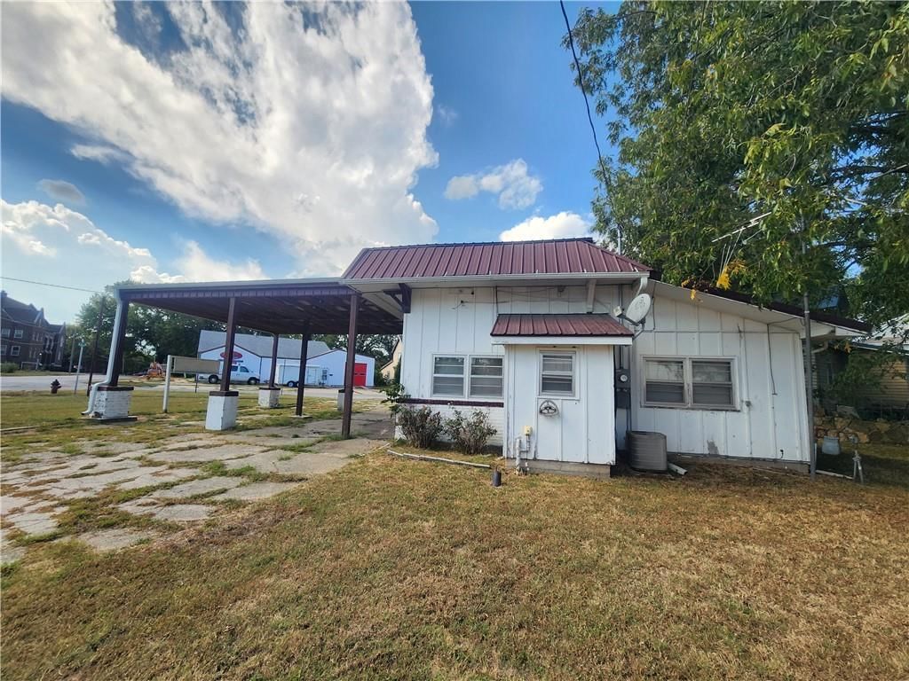 301 N Main Street — photo 5