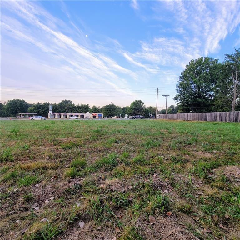 2168 NW 7 Highway — photo 9