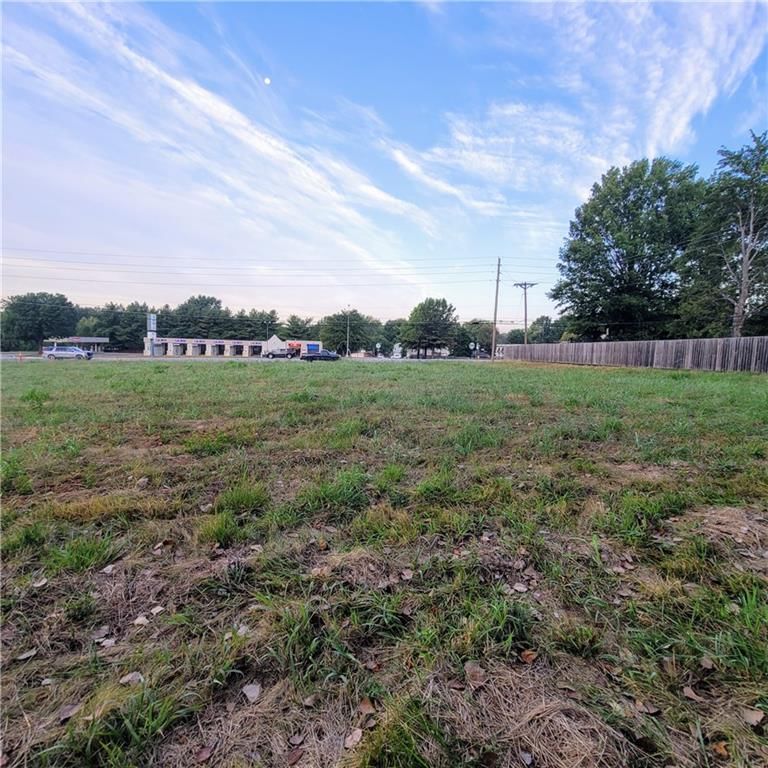 2168 NW 7 Highway — photo 12