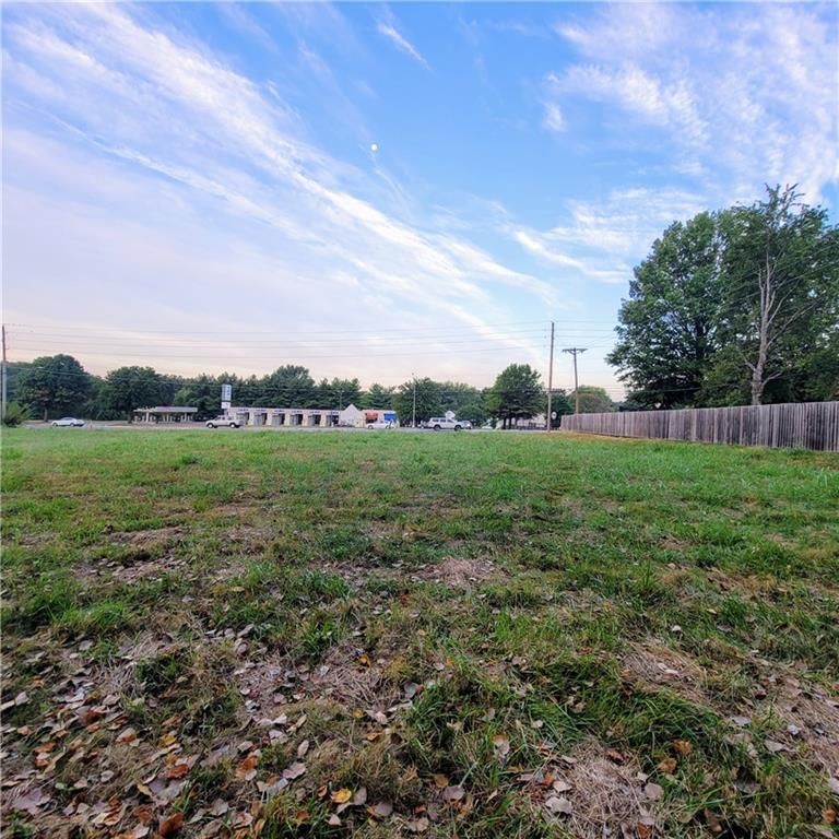 2168 NW 7 Highway — photo 13