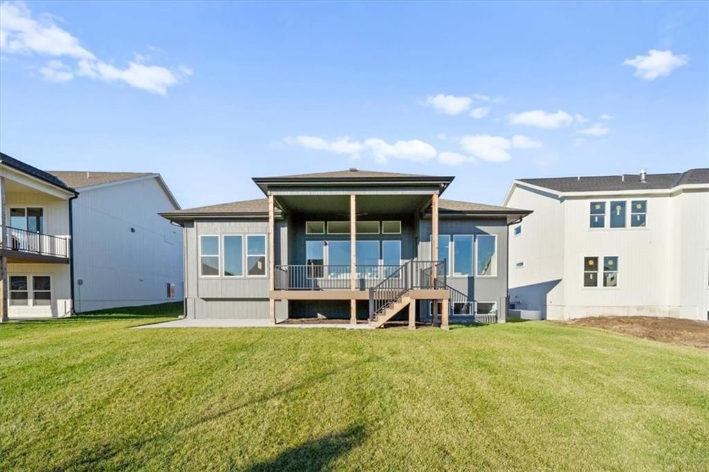 1613 SW Arbor Park Drive — photo 2