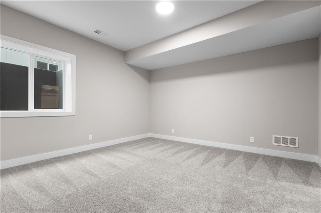 1613 SW Arbor Park Drive — photo 33