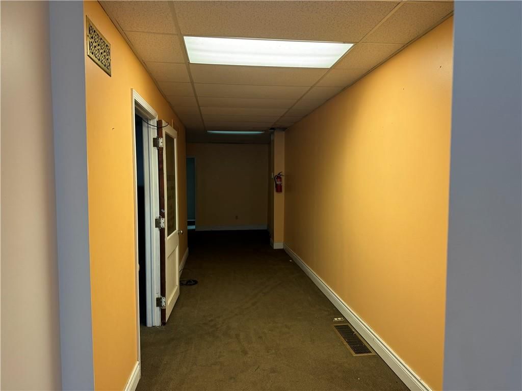 1021 Franklin Avenue — photo 5