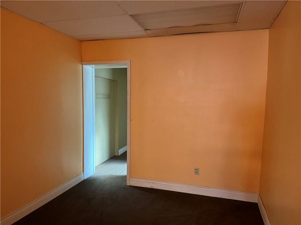 1021 Franklin Avenue — photo 14