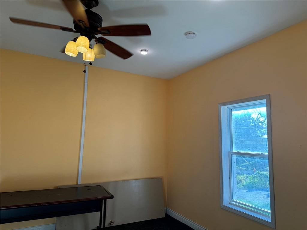 1021 Franklin Avenue — photo 15