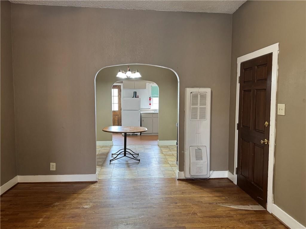 1021 Franklin Avenue — photo 23