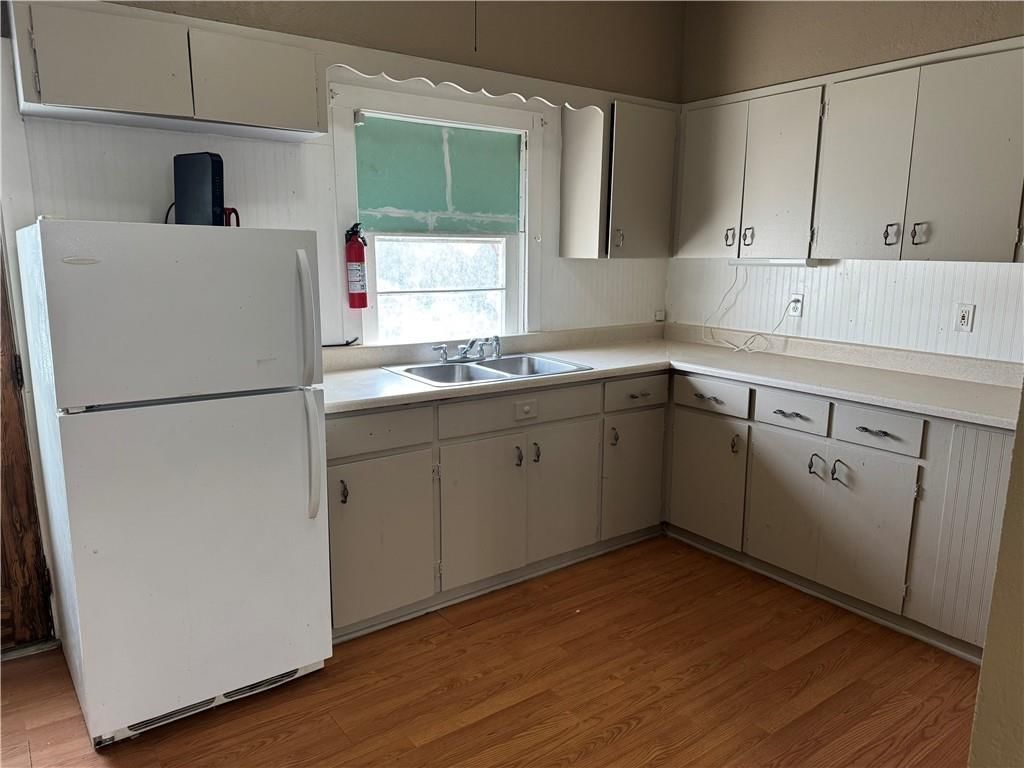 1021 Franklin Avenue — photo 27