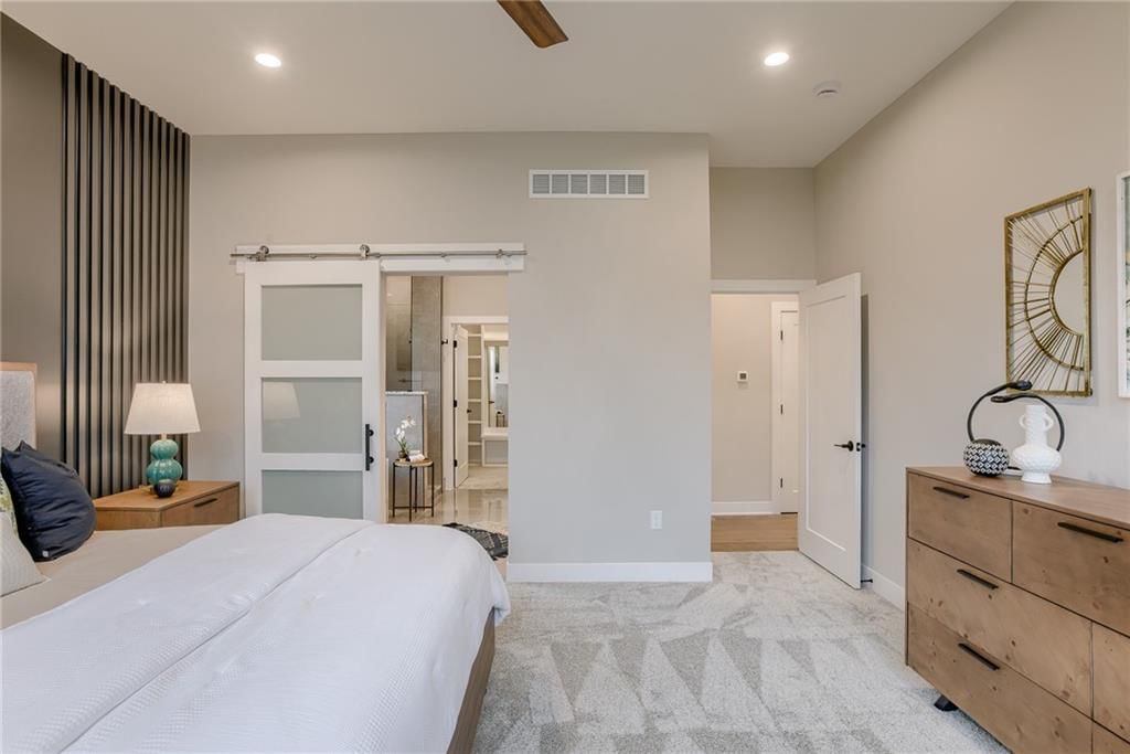 11475 S Roundtree Street — photo 27