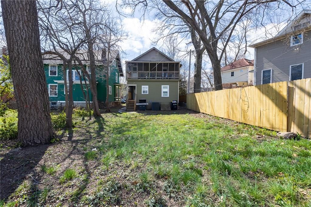 840 W 39th Terrace — photo 30