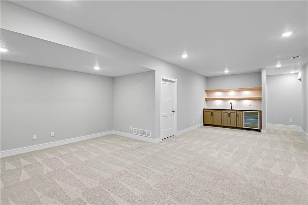 22023 W 94th Street — photo 33