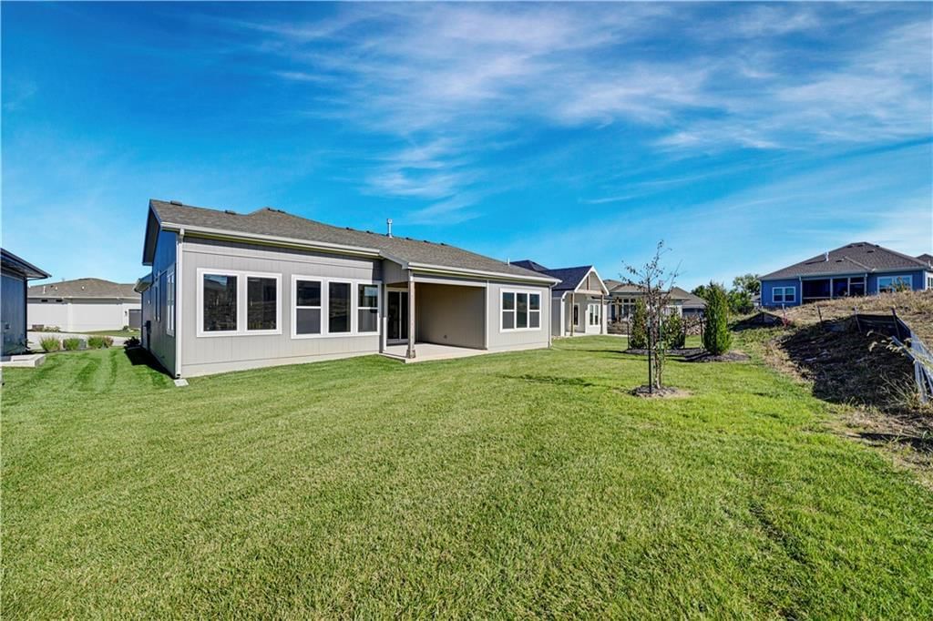 22023 W 94th Street — photo 40
