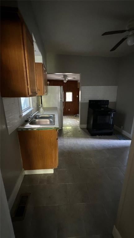 326 N Thorpe Street — photo 6