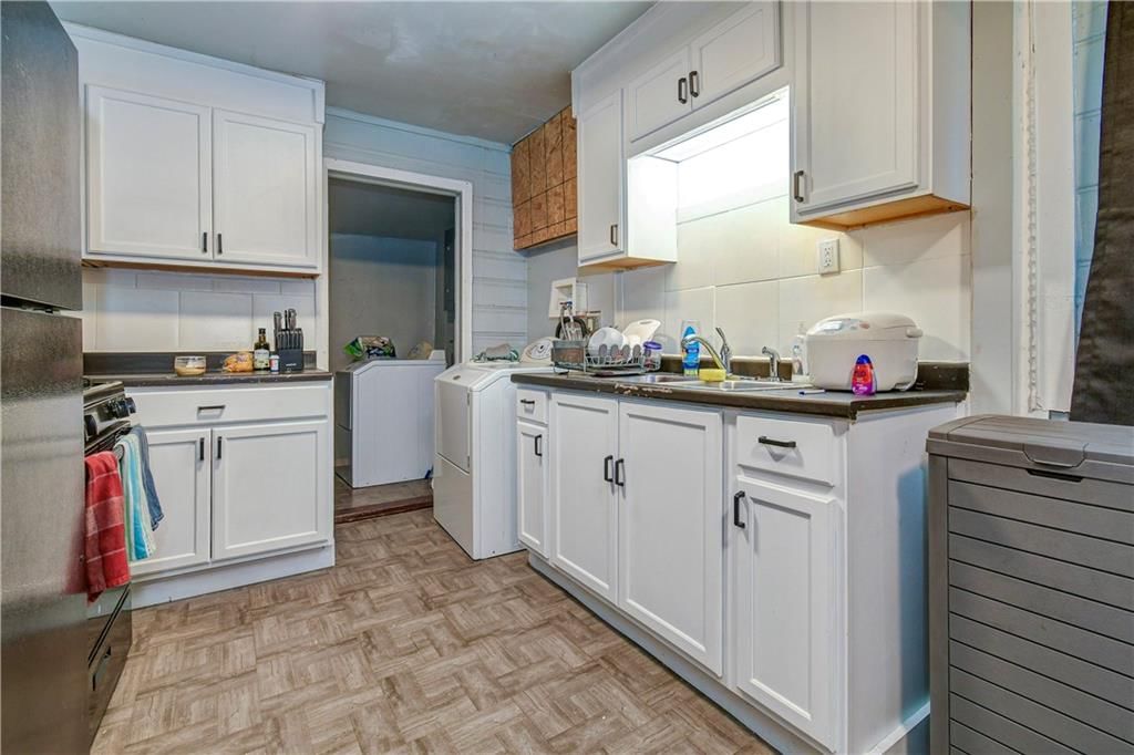 7336 Walrond Avenue — photo 6