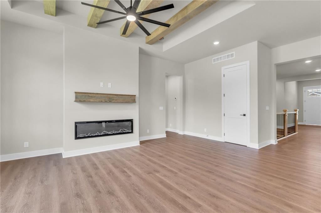 8108 N Sycamore Avenue — photo 7