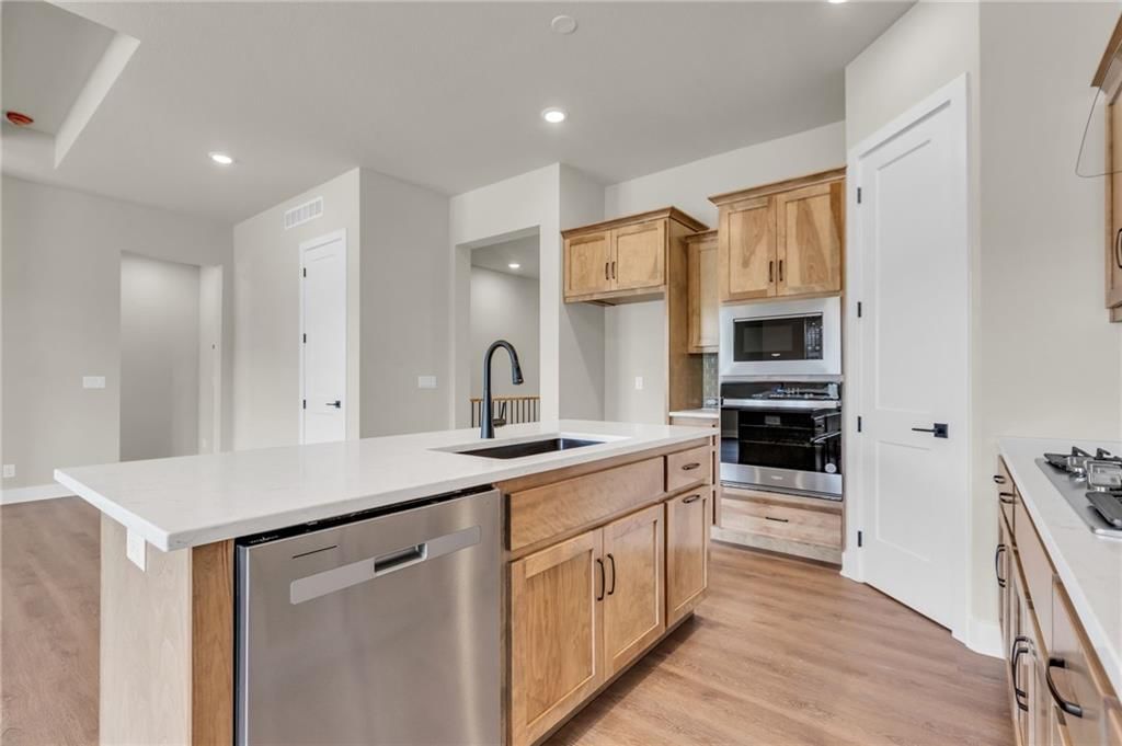 8108 N Sycamore Avenue — photo 14