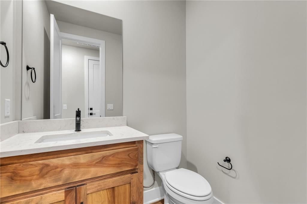 8108 N Sycamore Avenue — photo 18