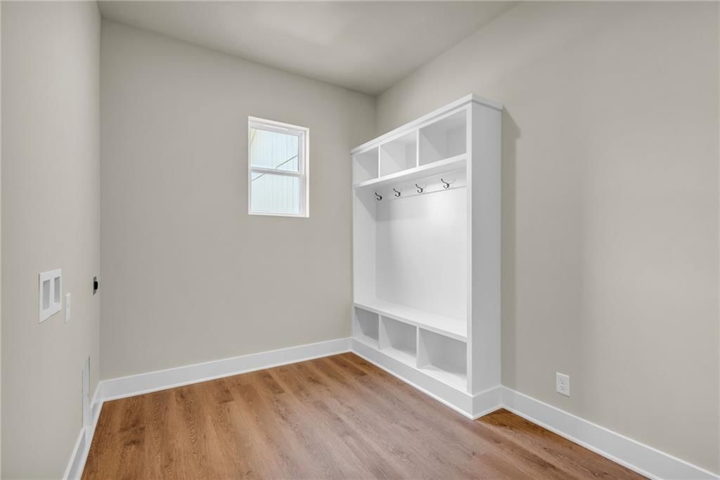 8108 N Sycamore Avenue — photo 19