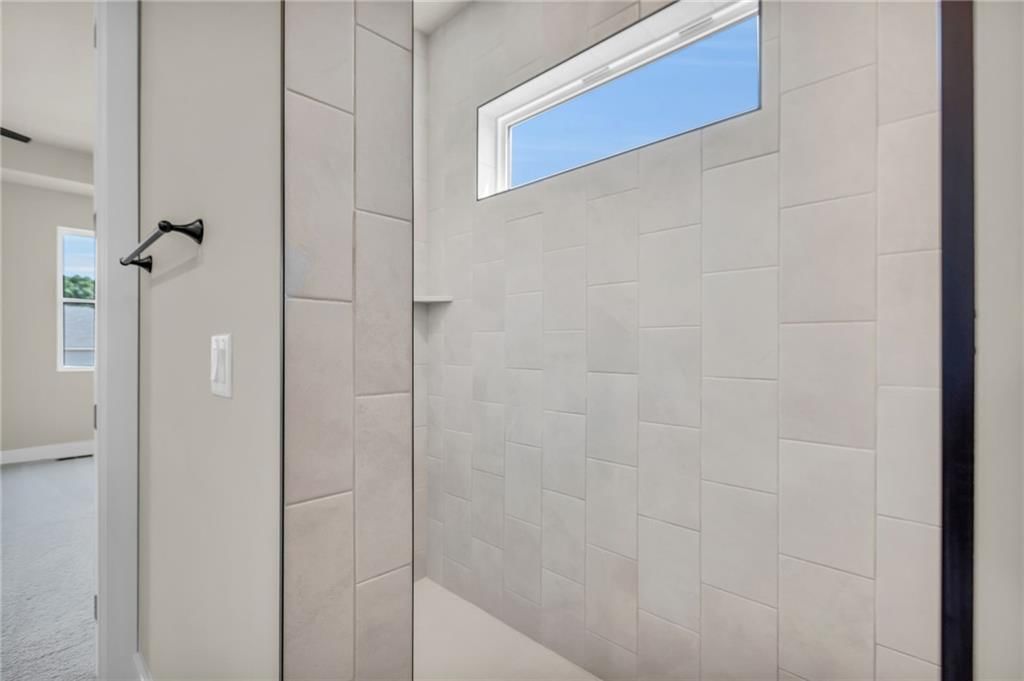 8108 N Sycamore Avenue — photo 24