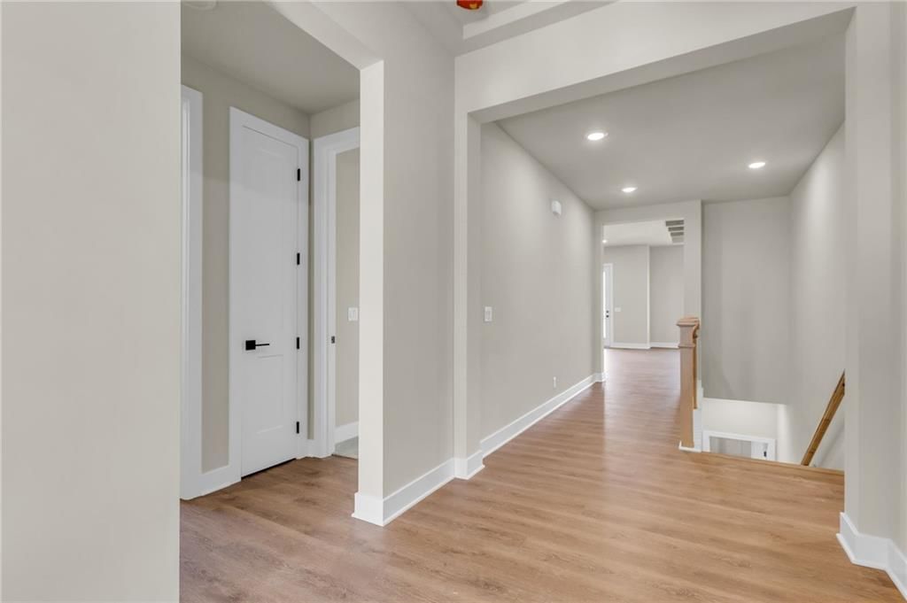 8108 N Sycamore Avenue — photo 31