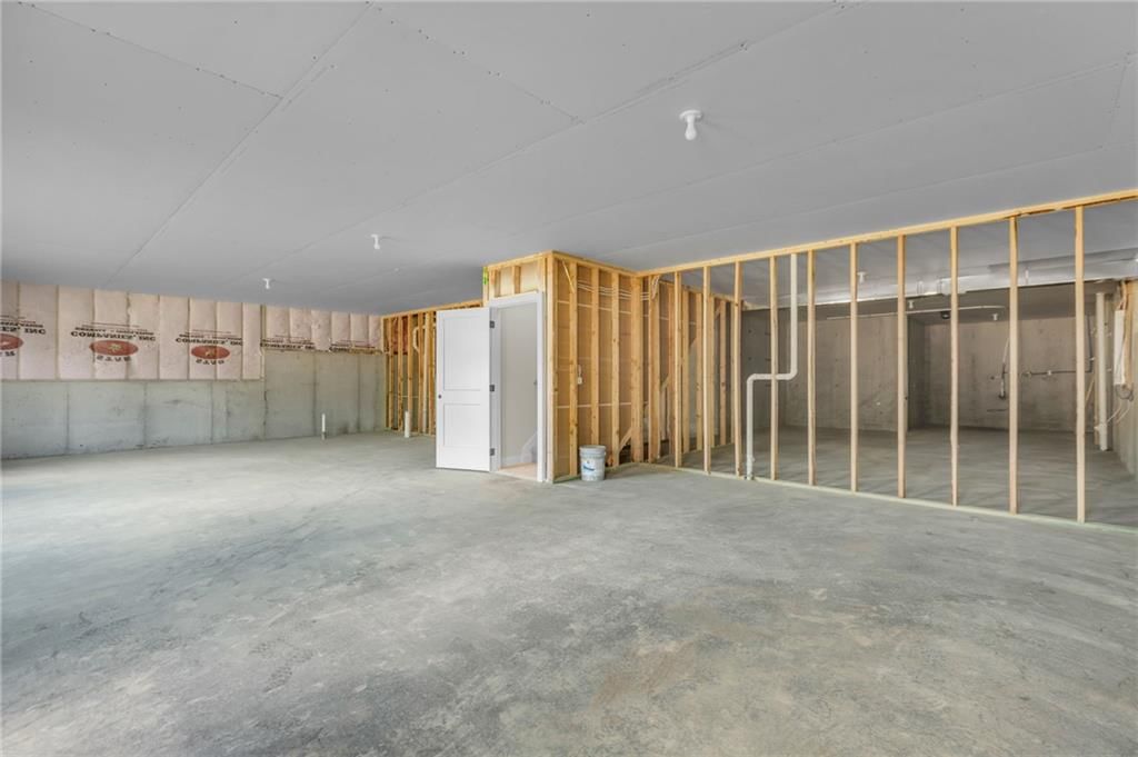 8108 N Sycamore Avenue — photo 33