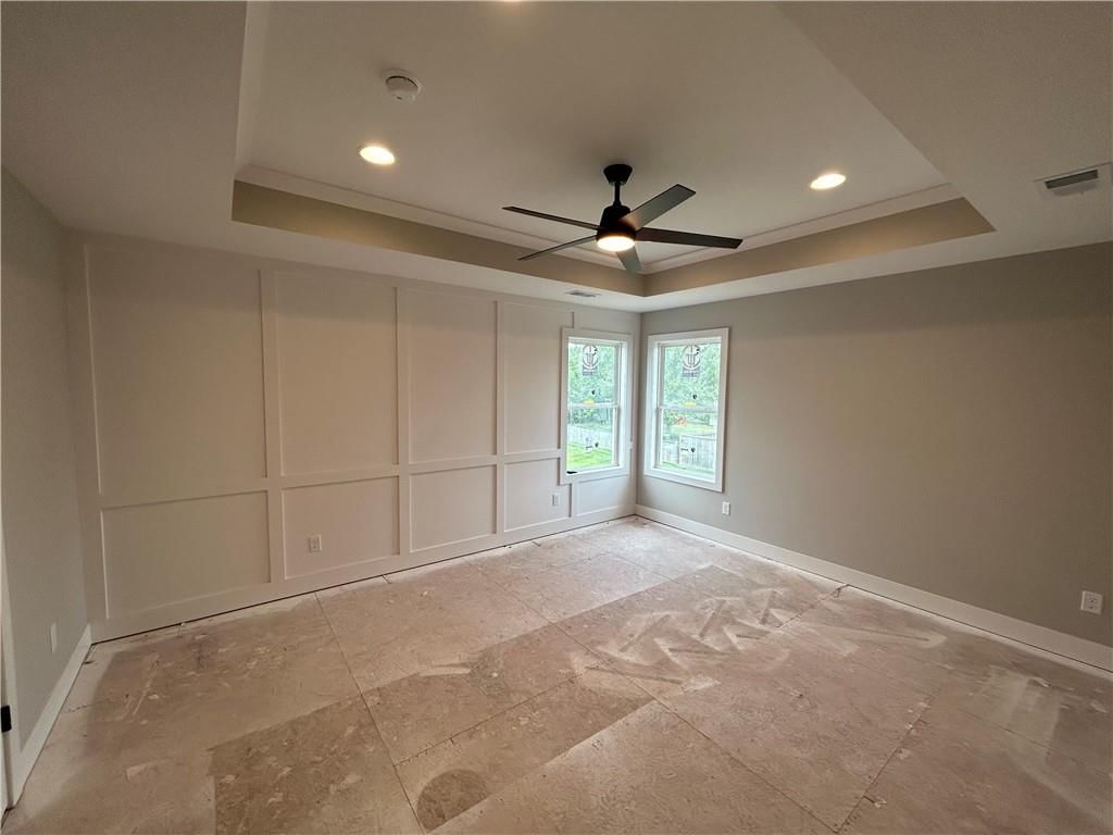 2372 NE Colonnade Avenue — photo 6