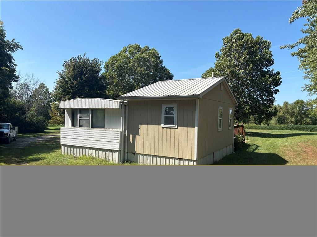 262 E 2100th Road — photo 81