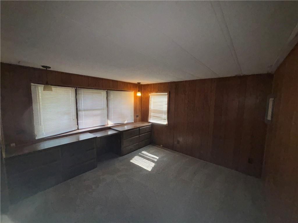 262 E 2100th Road — photo 87