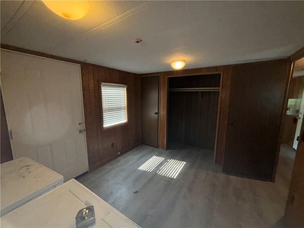 262 E 2100th Road — photo 99