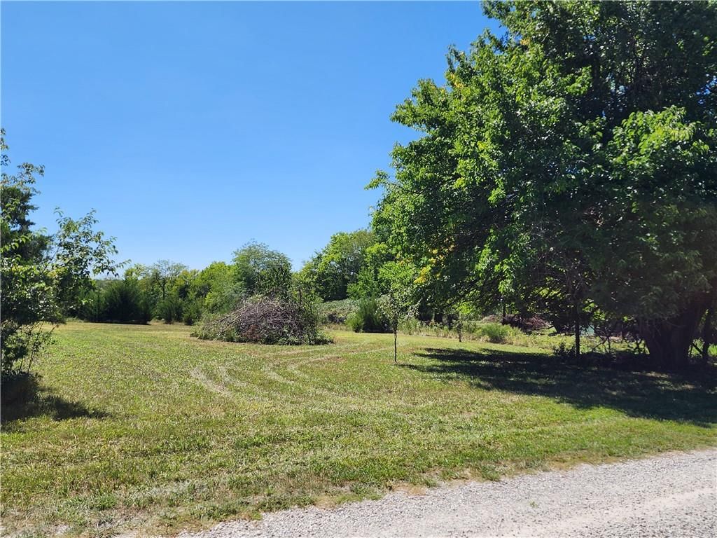 42 Iowa Drive — photo 4