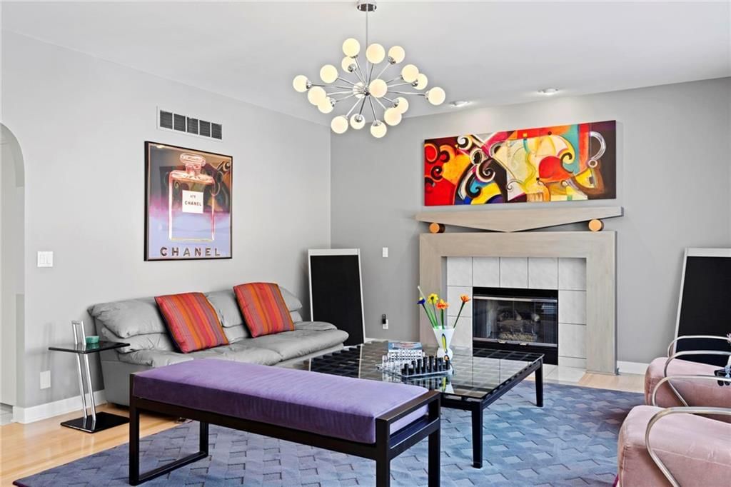 2112 W 117th Street — photo 11